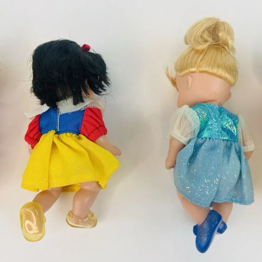 Disney Royal Nursery Princesses Snow White Sleeping Beauty Cinderella Lot of 5
